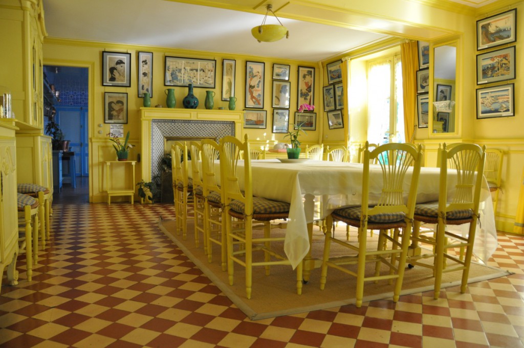Monet’s yellow dining room; photo by Ariane Cauderlier